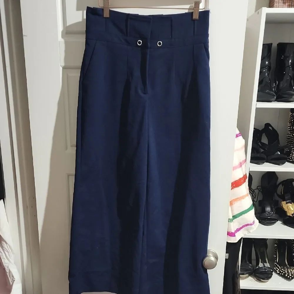 New York & Company Navy Maxi Capris